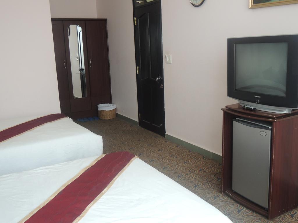 Y Lan Hotel Da Lat Room photo